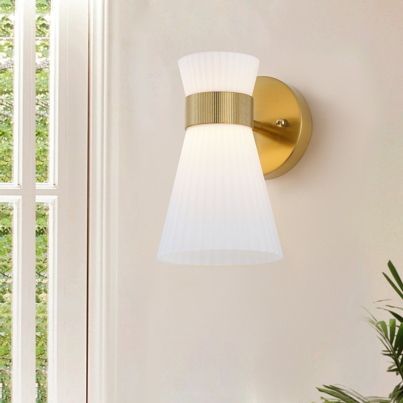 1 Light Mid Century Modern Brass Wall Sconce Flared Glass Shade Warm 3000K LED ETL Certified for Bedroom Corridor